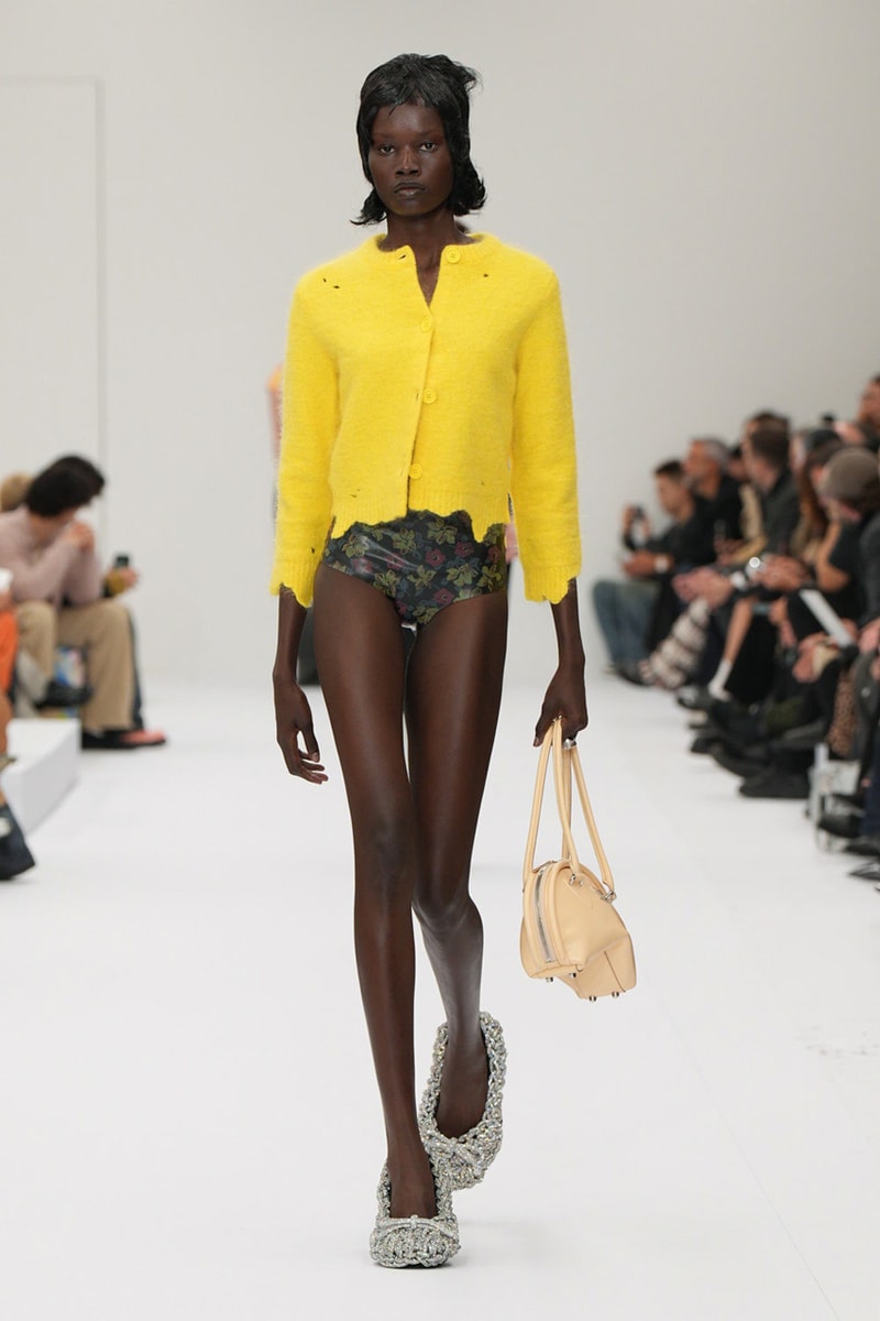 Acne Studios SS25 Paris Fashion Week Runway Show presentation spring summer 2025