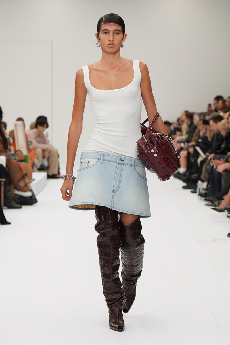 Acne Studios SS25 Paris Fashion Week Runway Show presentation spring summer 2025