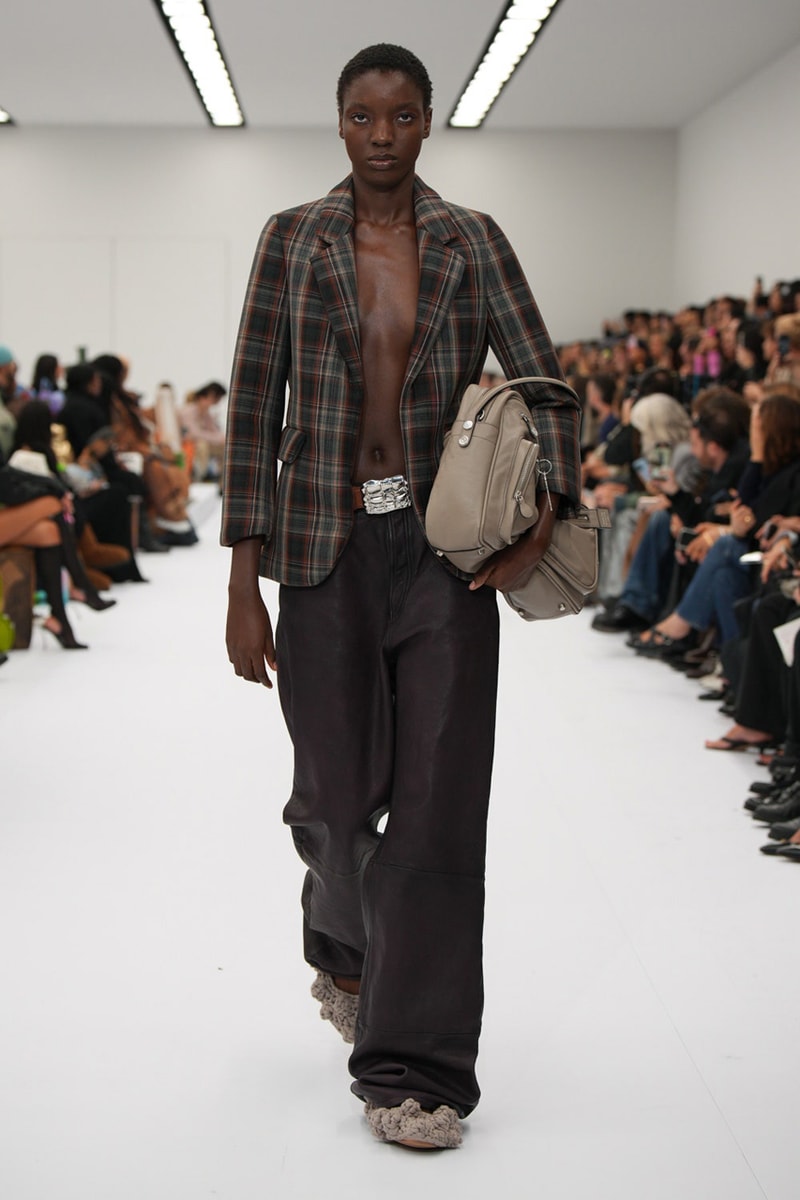 Acne Studios SS25 Paris Fashion Week Runway Show presentation spring summer 2025