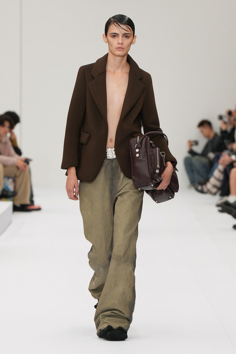 Acne Studios SS25 Paris Fashion Week Runway Show presentation spring summer 2025
