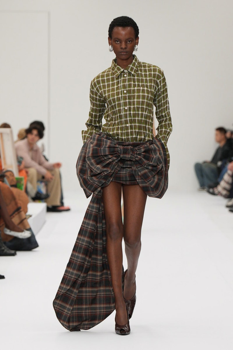 Acne Studios SS25 Paris Fashion Week Runway Show presentation spring summer 2025