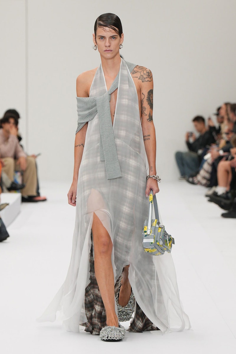 Acne Studios SS25 Paris Fashion Week Runway Show presentation spring summer 2025