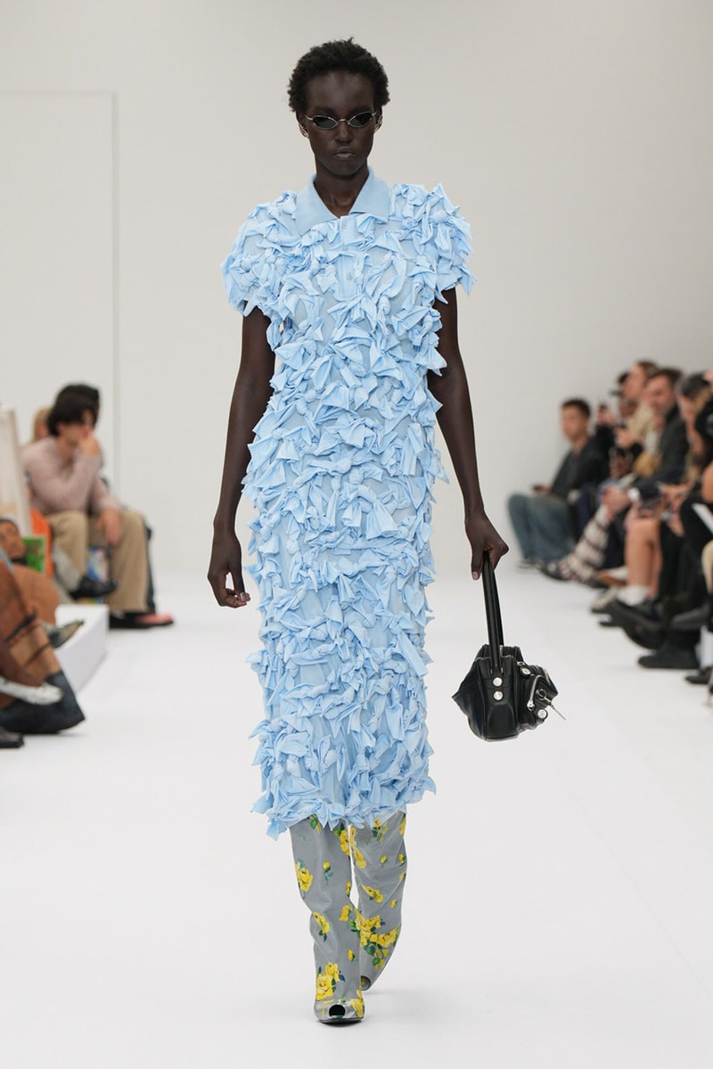 Acne Studios SS25 Paris Fashion Week Runway Show presentation spring summer 2025