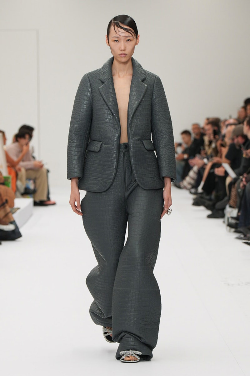 Acne Studios SS25 Paris Fashion Week Runway Show presentation spring summer 2025