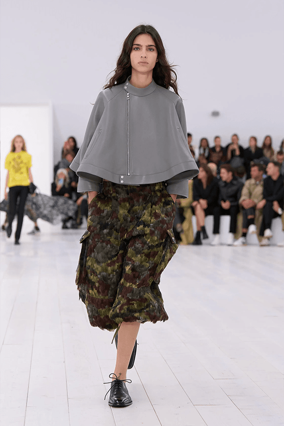 LOEWE Spring Summer 2025 Paris Fashion Week Jonathan anderson womenswear runway show