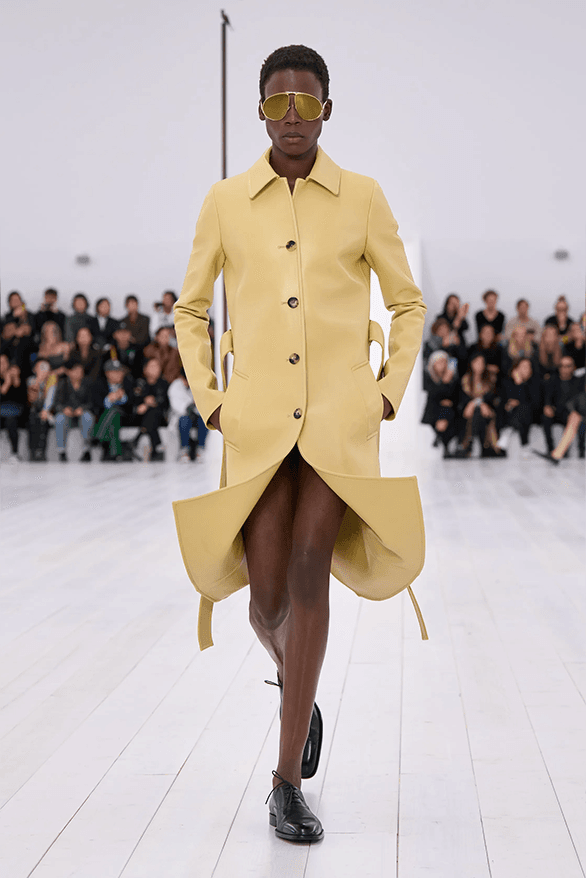 LOEWE Spring Summer 2025 Paris Fashion Week Jonathan anderson womenswear runway show