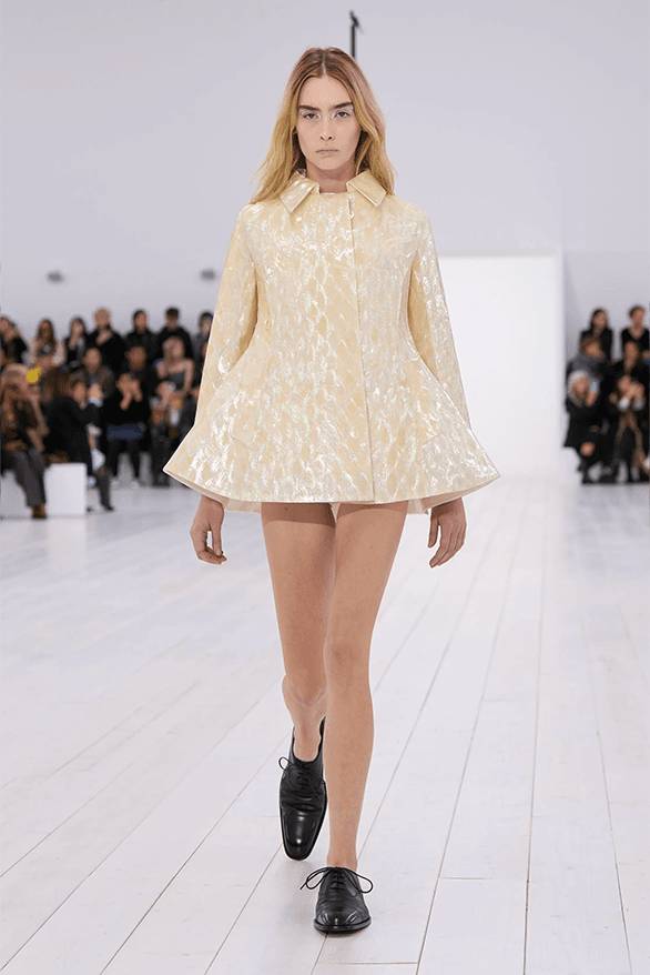 LOEWE Spring Summer 2025 Paris Fashion Week Jonathan anderson womenswear runway show