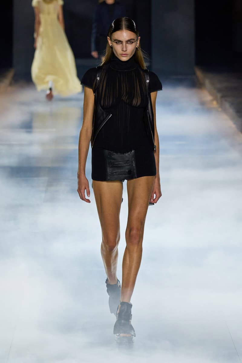 Alexander McQueen SS25 Turns the Irish Banshee Into Crystal Paris Fashion Week Spring Summer 2025 Sean McGirr