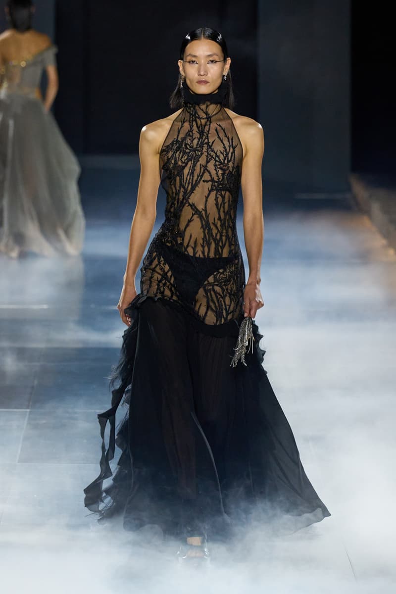 Alexander McQueen SS25 Turns the Irish Banshee Into Crystal Paris Fashion Week Spring Summer 2025 Sean McGirr