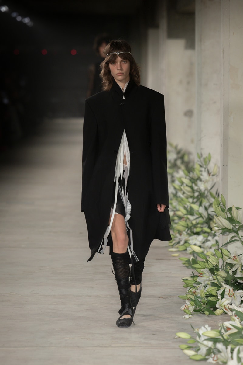 Ann Demeulemeester Spring/Summer 2025 Collection Paris Fashion Week SS25 Runway