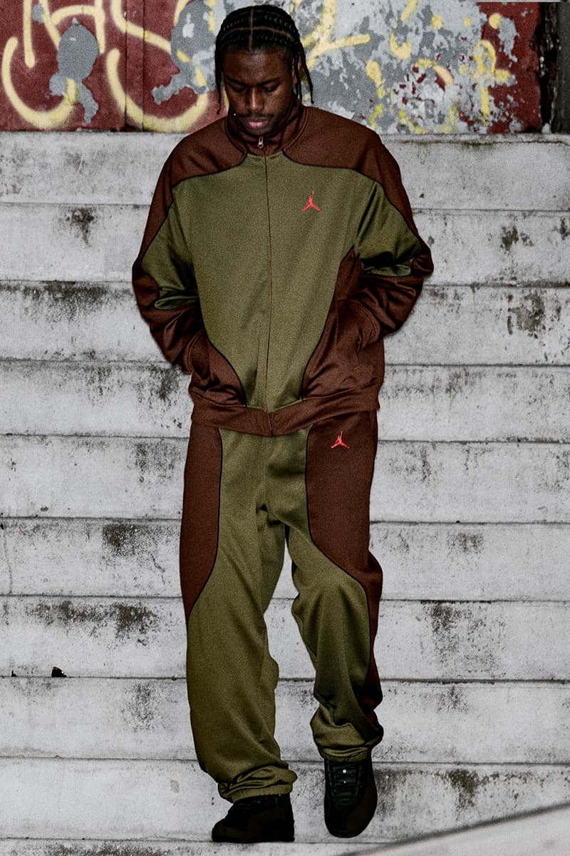 Supreme x Jordan Brand Fall 2024 Collaboration  puffer jacket track jacket hooded sweatshirt jerse short sleeve top track pants seatpantss shorts headbands socks bag and basketabll air jordan michael jordan basketball shorts retro 