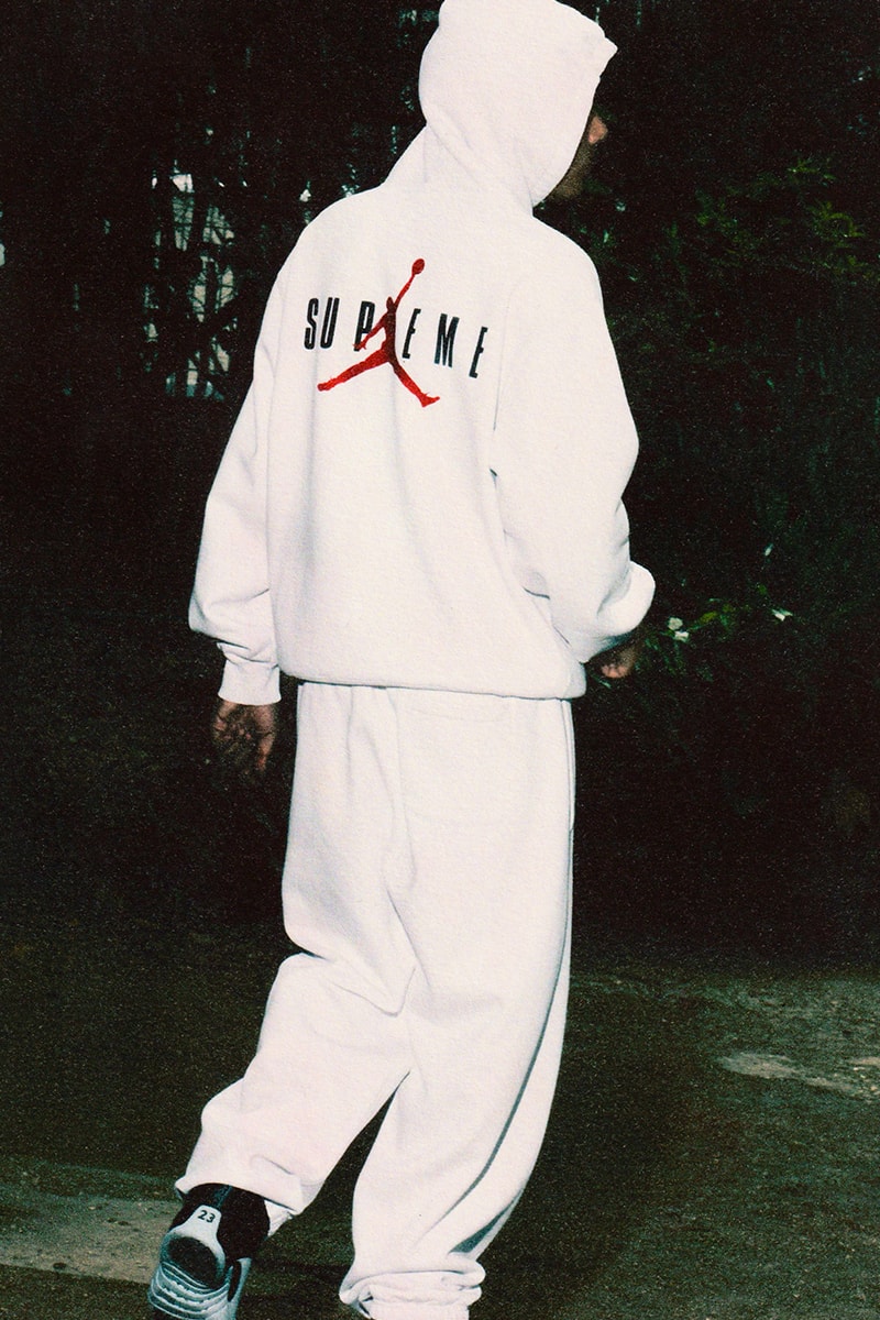 Supreme x Jordan Brand Fall 2024 Collaboration puffer jacket track jacket hooded sweatshirt jerse short sleeve top track pants seatpantss shorts headbands socks bag and basketabll air jordan michael jordan basketball shorts retro