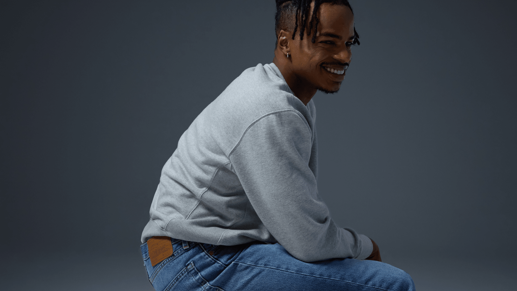 Three Creators Show Off The Levi’s® 555™ Relaxed Straight Fit Jeans Their Way, Styling Two Looks