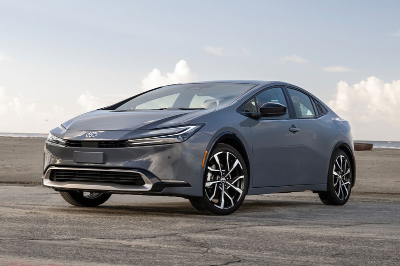 2025 Toyota Prius XSE Release Info