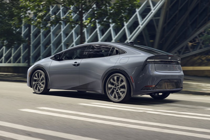 2025 Toyota Prius XSE Release Info