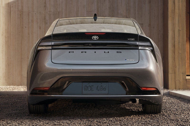 2025 Toyota Prius XSE Release Info