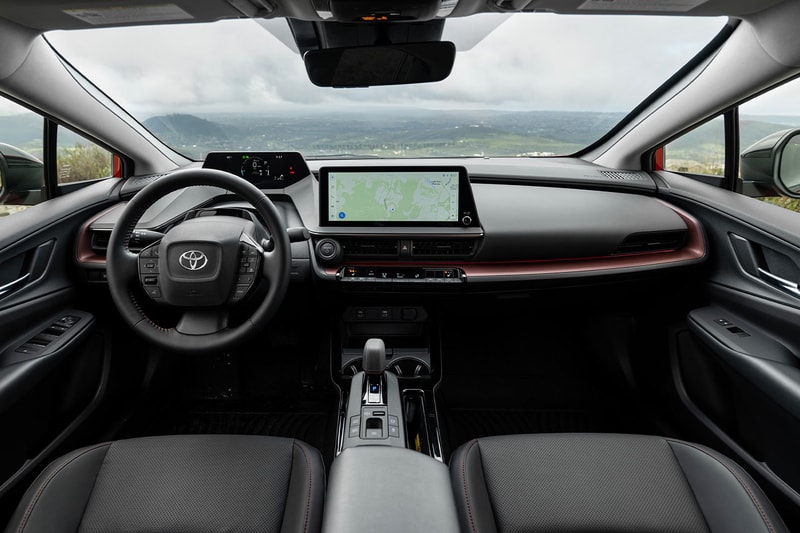 2025 Toyota Prius XSE Release Info