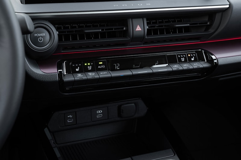 2025 Toyota Prius XSE Release Info