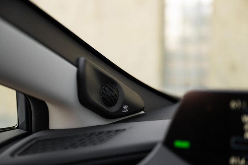 2025 Toyota Prius XSE Release Info