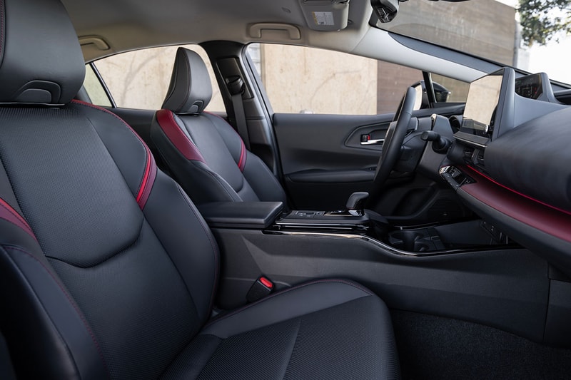 2025 Toyota Prius XSE Release Info