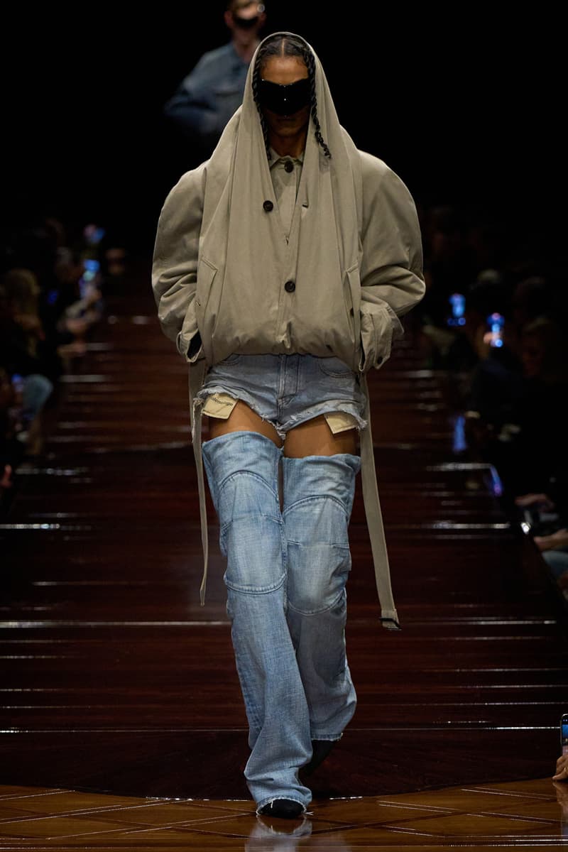 Balenciaga Summer 2025 Collection Paris Fashion Week SS25 Runway Demna Gvasalia