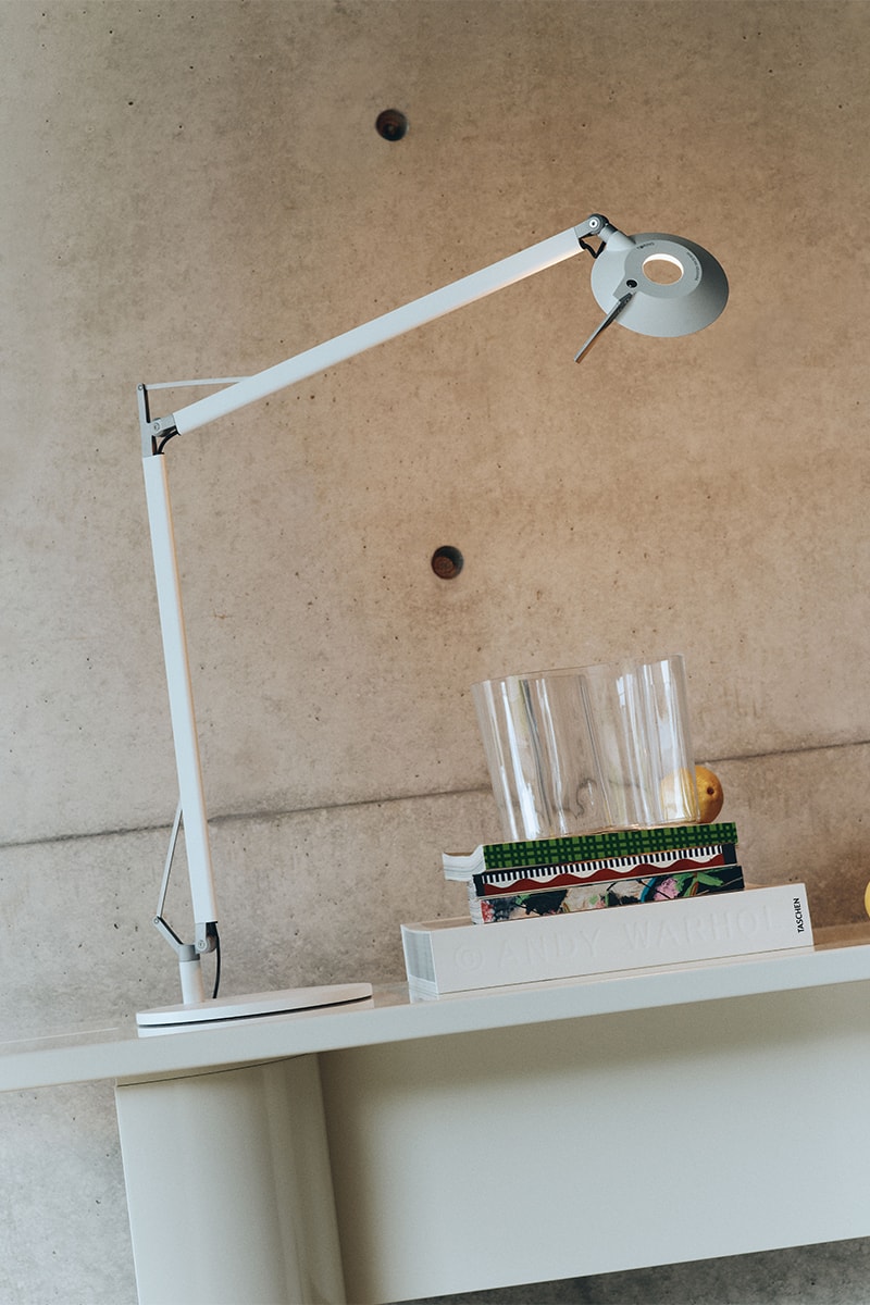 Japanese and Italian Styles Collide in Shigeaki Asahara's New Reading Lamp