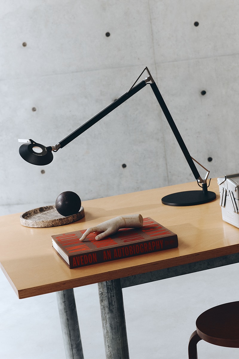 Japanese and Italian Styles Collide in Shigeaki Asahara's New Reading Lamp
