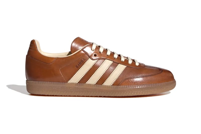 tan addidas