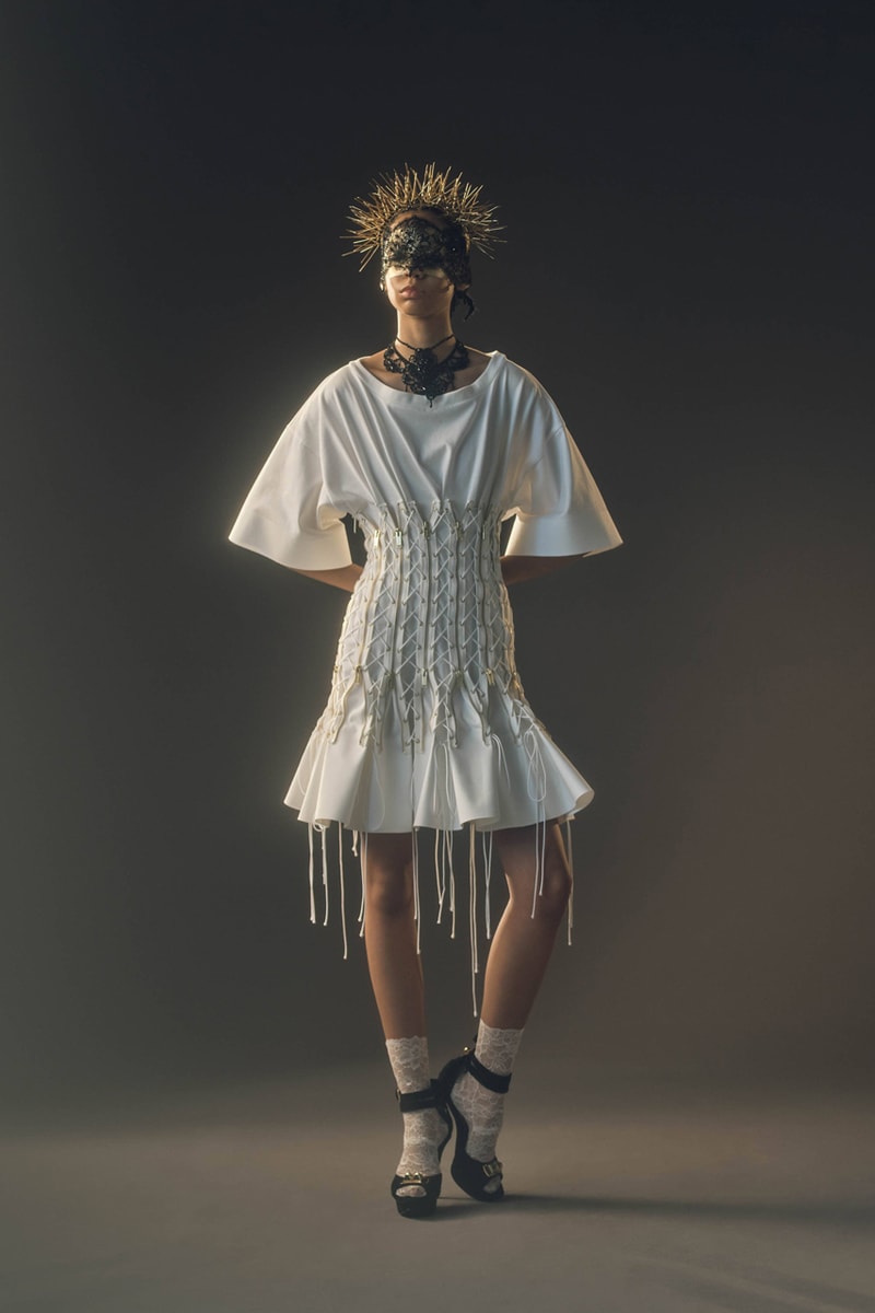 UNDERCOVER Women's SS25 Lookbook Info release date analysis preview images Jun Takahashi