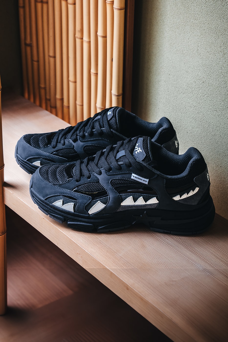 BAPE SHARK STA sneaker Country Core Packs Release Info 20th anniversary SHARK FULL ZIP HOODIE