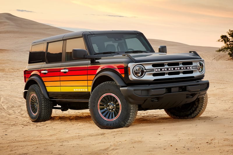 Ford Gives Its New Bronco a Retro Touch With the “Free Wheeling Package”