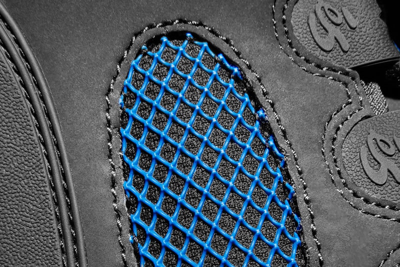 éS Muska Returns in "Black/Royal" Colorway