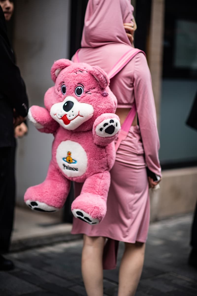 Shanghai Fashion Week SS25 Street Style