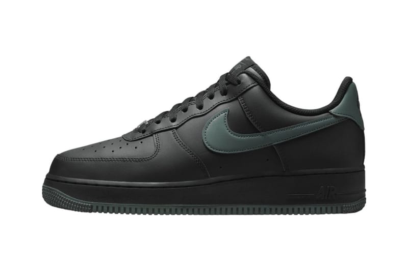 Nike Air Force 1 Low получила новую расширенную осеннюю расцветку «Vintage Green/Black»