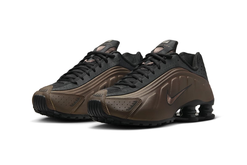 Official Look at the Nike Shox R4 "Off Noir/Ironstone" Off Noir/Ironstone-Dark Smoke Grey AR3565-007 swoosh