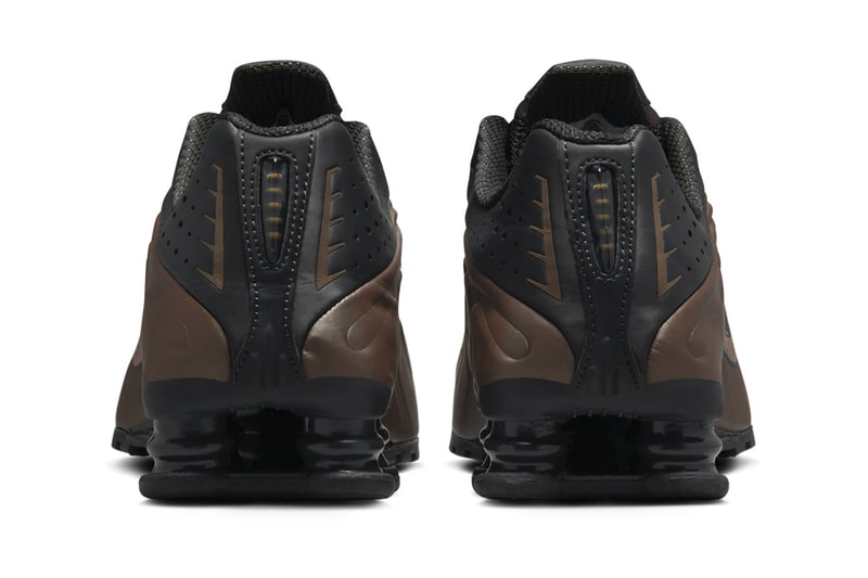 Official Look at the Nike Shox R4 "Off Noir/Ironstone" Off Noir/Ironstone-Dark Smoke Grey AR3565-007 swoosh