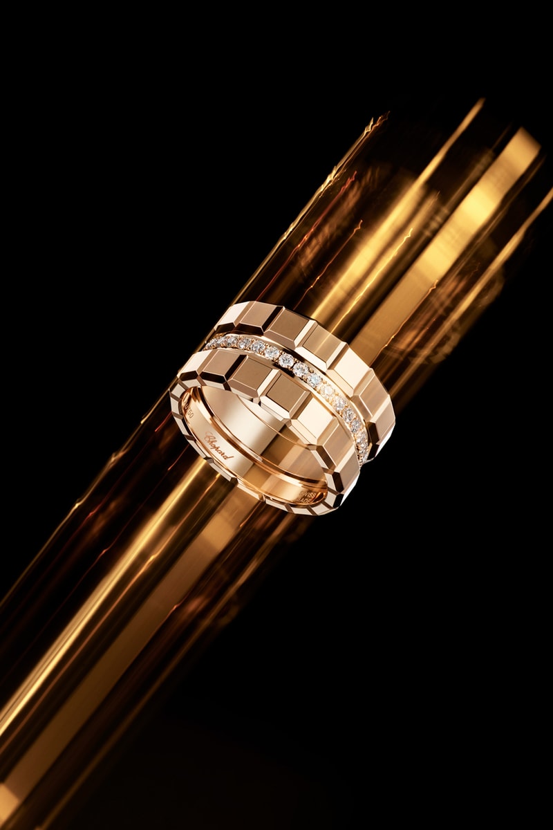chopard ice cube jewelry sculpted by light campaign bella hadid rose gold triple stacked minimalism diamonds chocker bracelet 