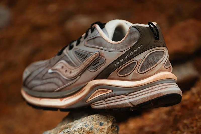 COSTS x Saucony Kinvara 4 Meteorite Sand Release Info
