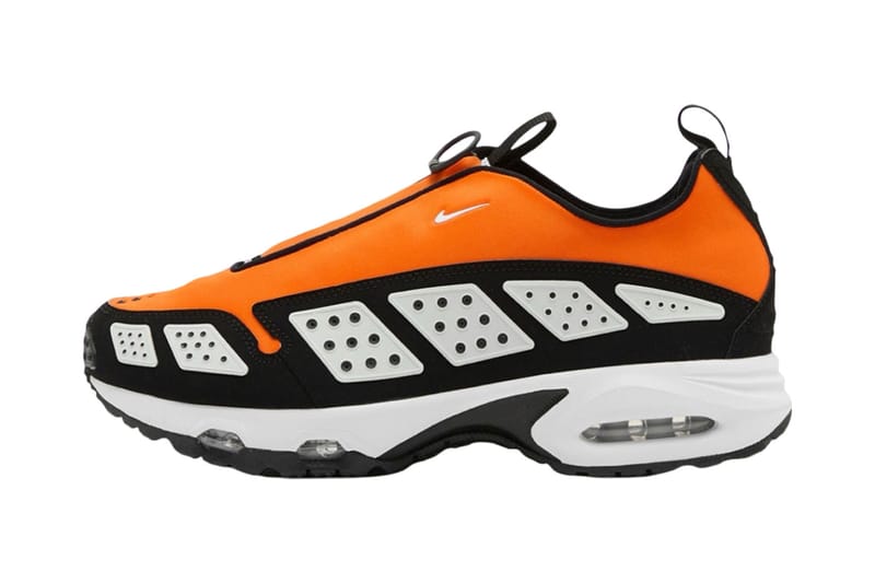 Поверхности Nike Air Max Sunder цвета «Safety Orange»