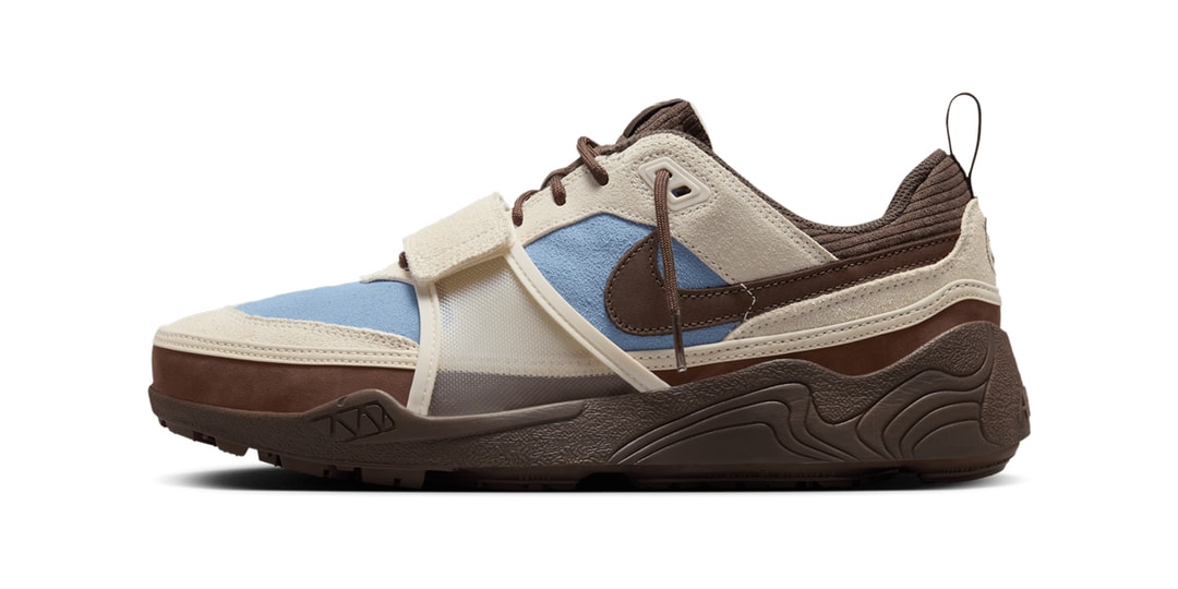 Official Look at Travis Scott's Nike Zoom Field Jaxx "Leche Blue"