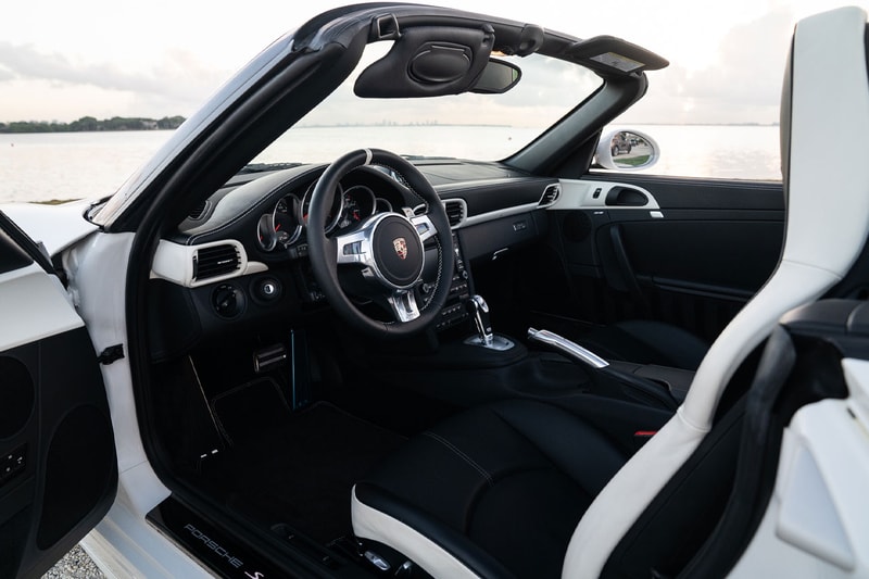 2011 Porsche 911 Speedster GH Vehicles Sale Info