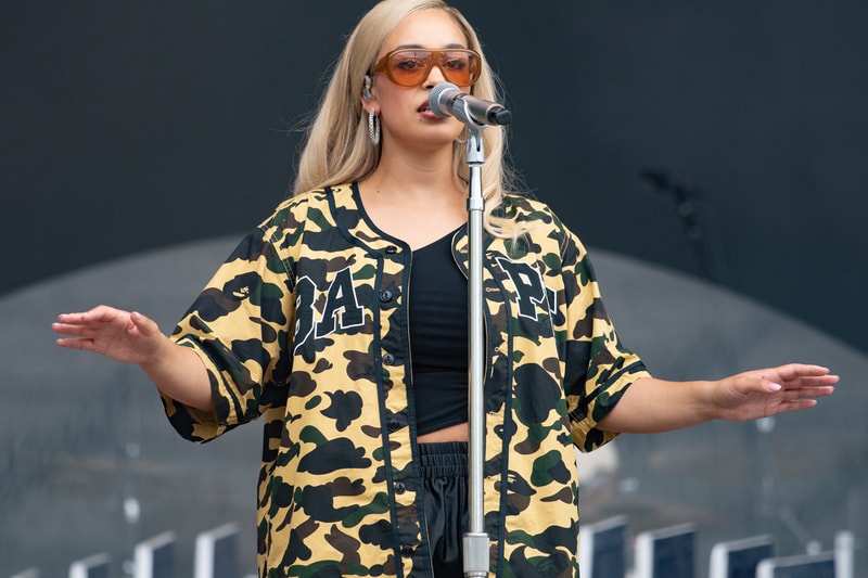 jorja smith falling or flying us tour dates announcement loving you dont let me go spotify new music tracks songs listen stream