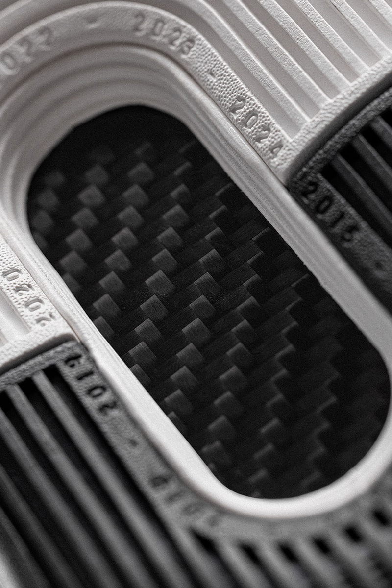 ANTA x Klay Thompson KT10 "Crossing Time" "Time Capsule” 8124D1101-10 8124D1101-1 Release Info