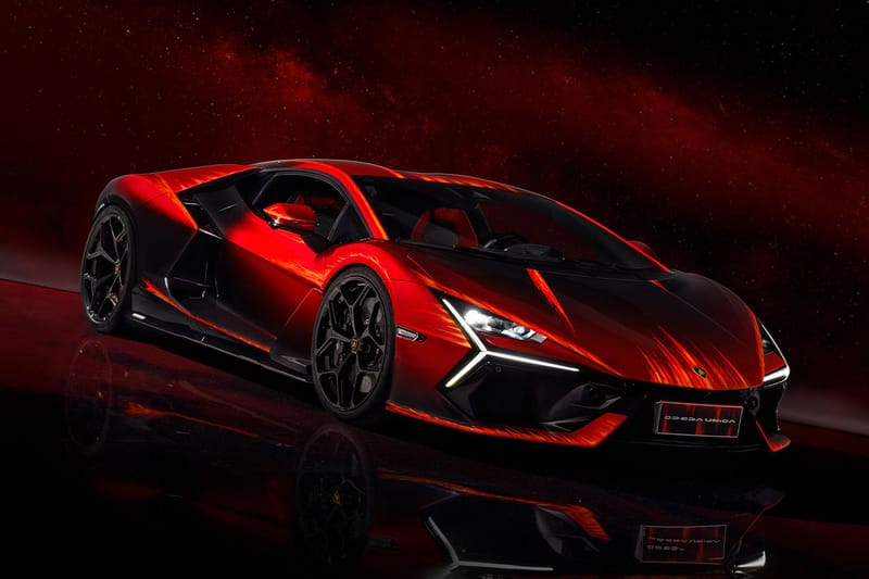 Lamborghini представляет уникальное Revuelto «Opera Unica»