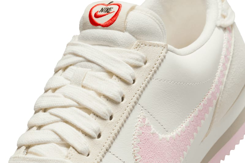 nike cortez white pink