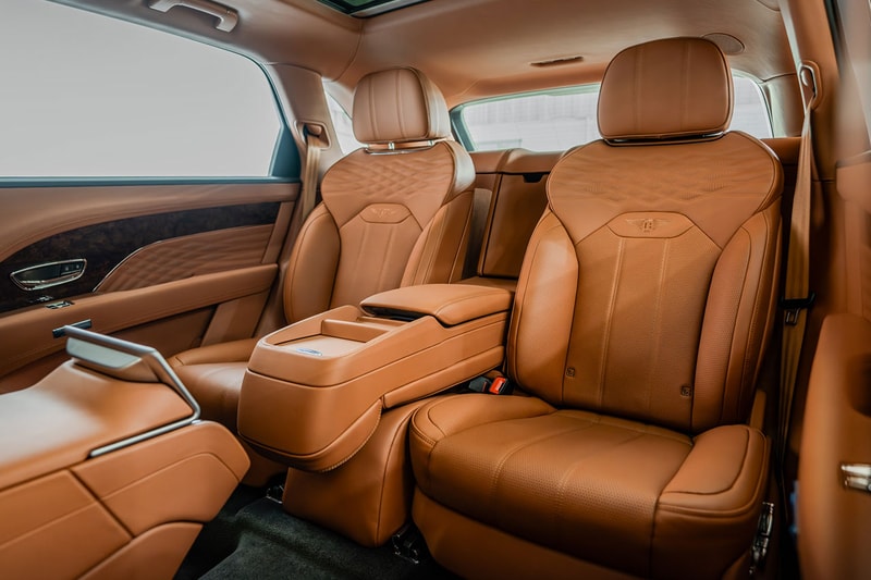 Bentley Bentayga EWB Peninsula Hong Kong Fleet Info
