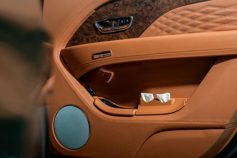 Bentley Bentayga EWB Peninsula Hong Kong Fleet Info