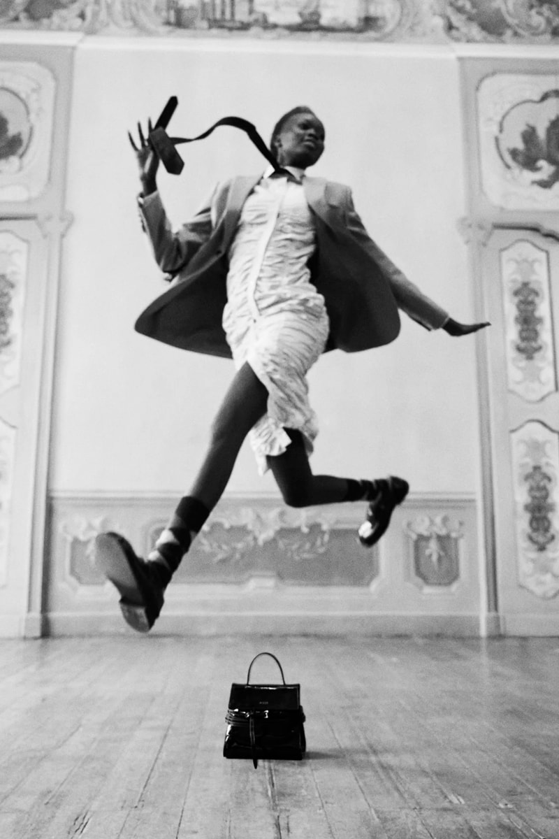 Moschino Pre-Fall 2025 Collection Adrian Appiolaza Chris Rhodes Lookbook