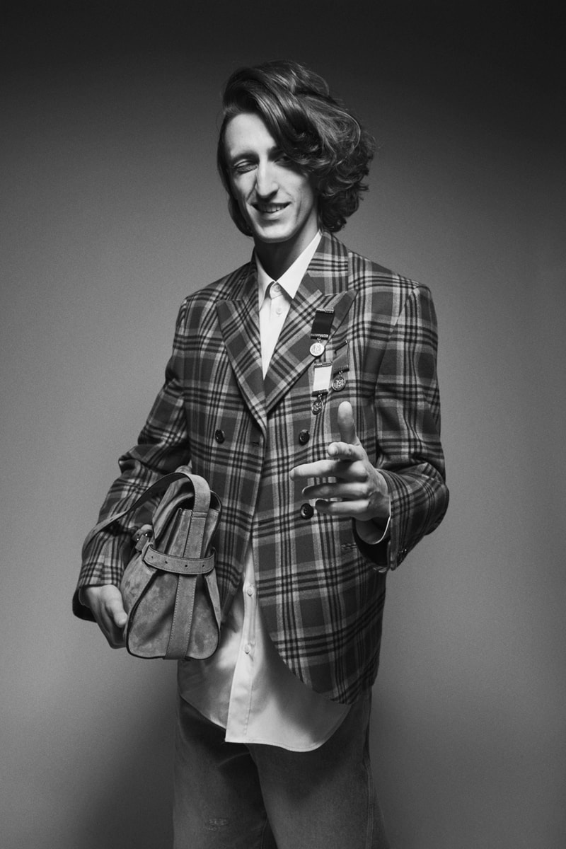 Moschino Pre-Fall 2025 Collection Adrian Appiolaza Chris Rhodes Lookbook