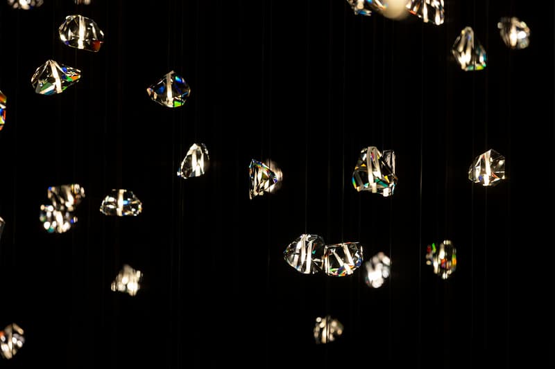 Rafael Lozano-Hemmer Captures 7,000 Heartbeats Inside Swarovski Crystals